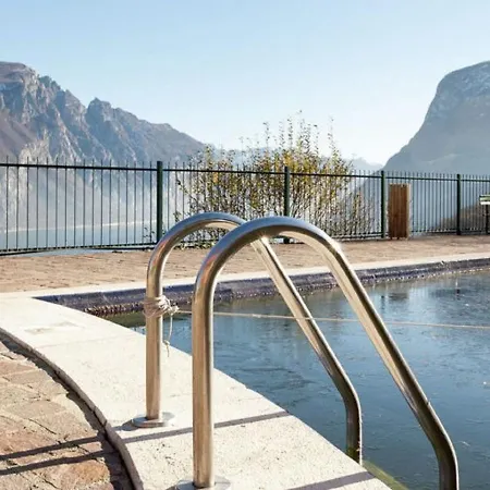 Appartamento Pleasant Apartment In Valbrona With Shared Pool
